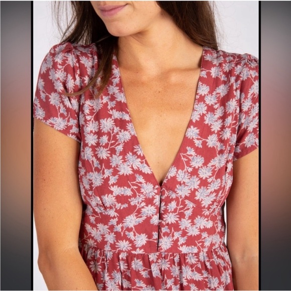 Natural Life Evangeline Maxi Dress tiered Red wildflower Floral print medium - Picture 7 of 7